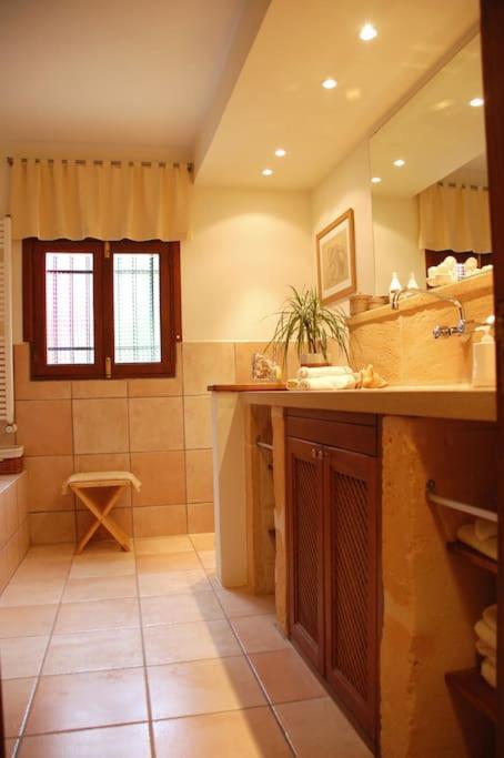 Casa Rubi With Pool And Ocean View Сasa de vacaciones Son Carrio (Llevant)